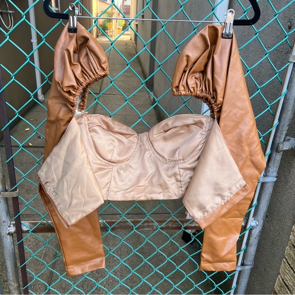 Camel Vegan Faux Leather Cropped Top M - Picture 14 of 14